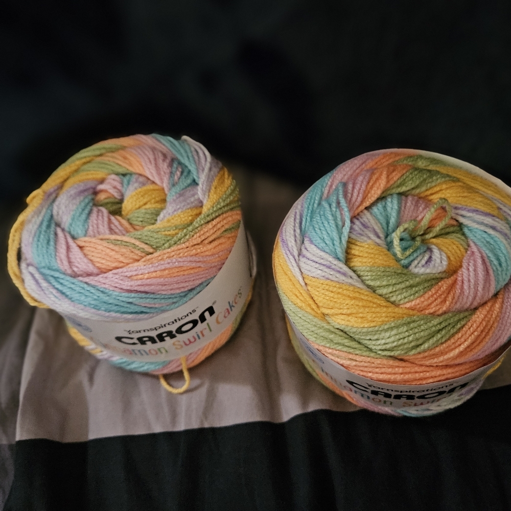 NEW Caron Cinnamon Swirl Cakes, Tropical Breeze - Set of 2 Cakes